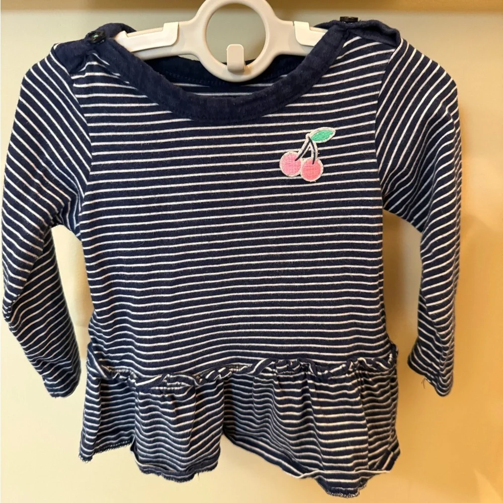 Carter's Old Navy Toddler Girl Ruffle Shirt and Pink Shorts Outfit